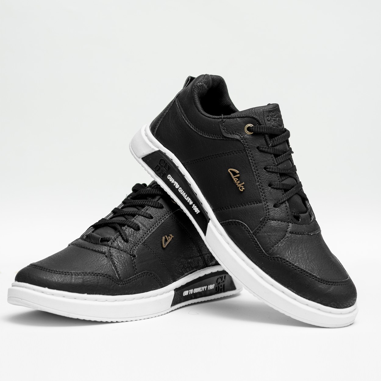 کفش اسپرت clarks مشکی